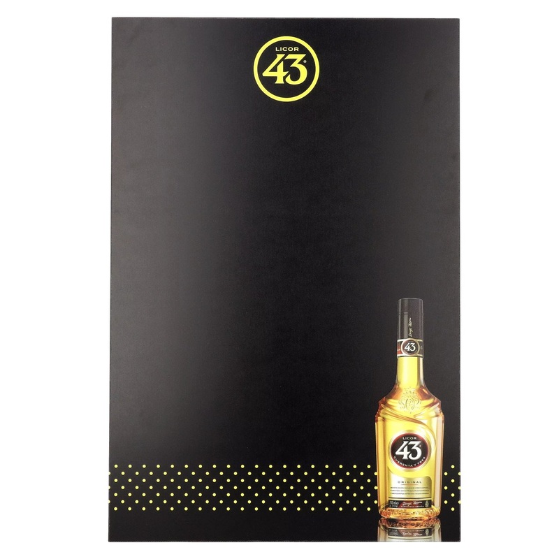 Licor 43 chalkboard