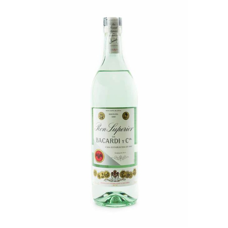 Ron Superior de Bacardi y Cia. 750 ML