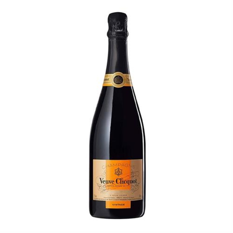 VEUVE CLICQUOT CHAMPAGNE BRUT VINTAGE 2015 W/ GIFT BOX 750ML